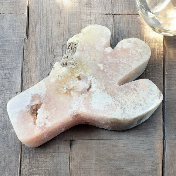 Vintage Light Pink Amethyt Cactus Carving Mineral Crystal Decorative Figurine - Picture 1 of 11